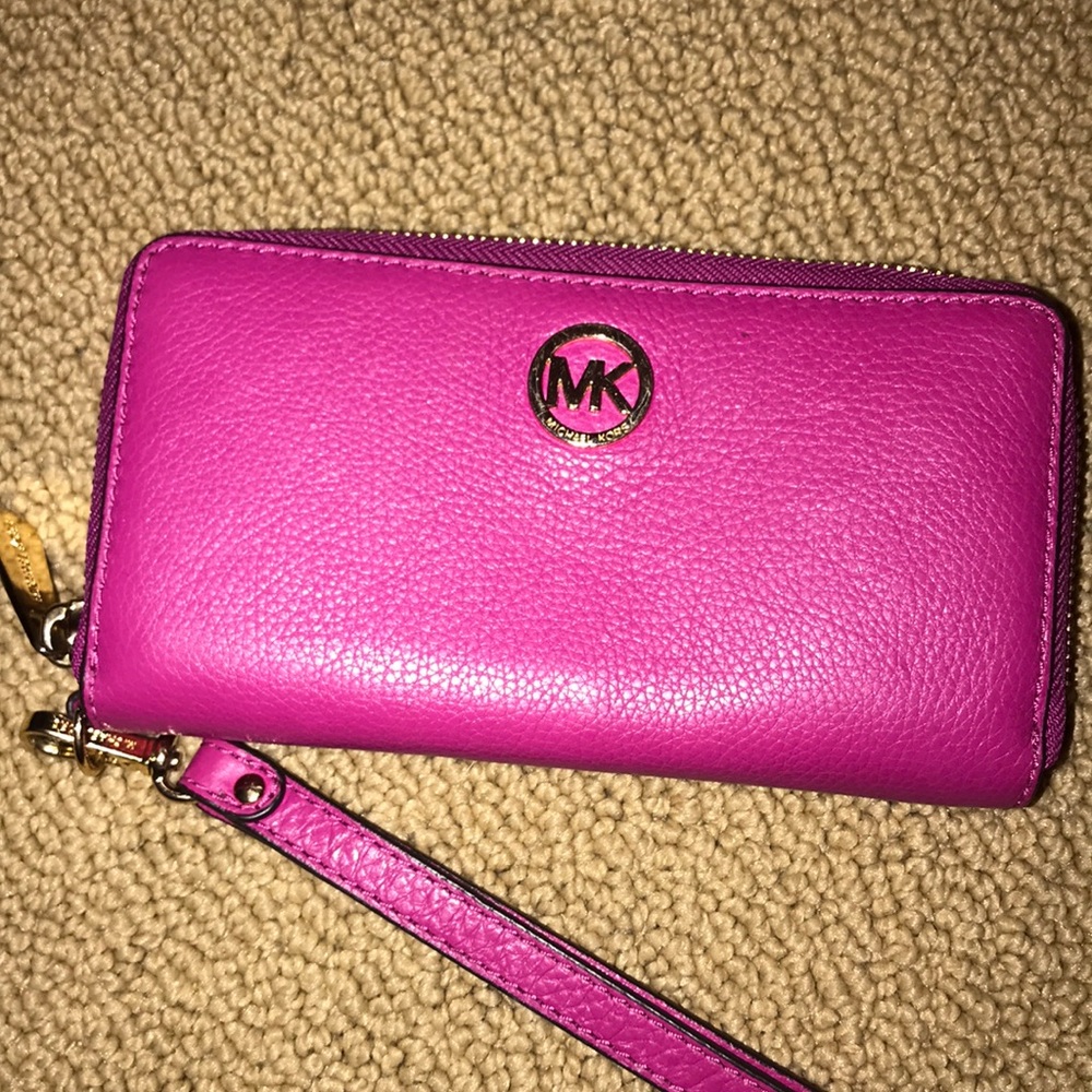 Michael Kors wallet